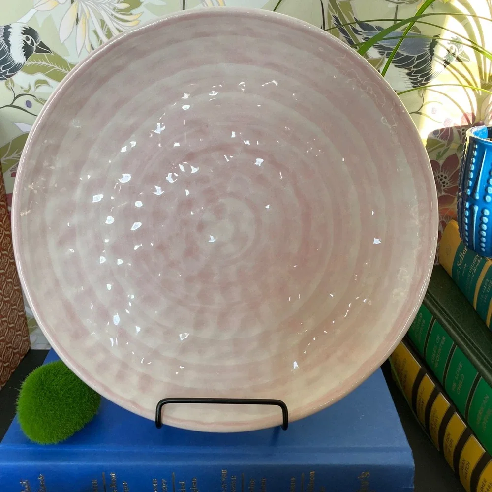 Noemi Ceramiche Serving Bowl 9.5in Pink Handcrafted Italy Hammered Swirl